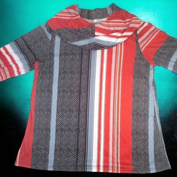 Red gray Serape stripes pattern long cowl neck top - Picture 2 of 5